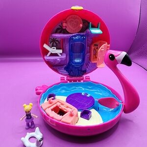 2017 Polly Pocket World Flamingo Floatie Swimming Pool Compact Playset